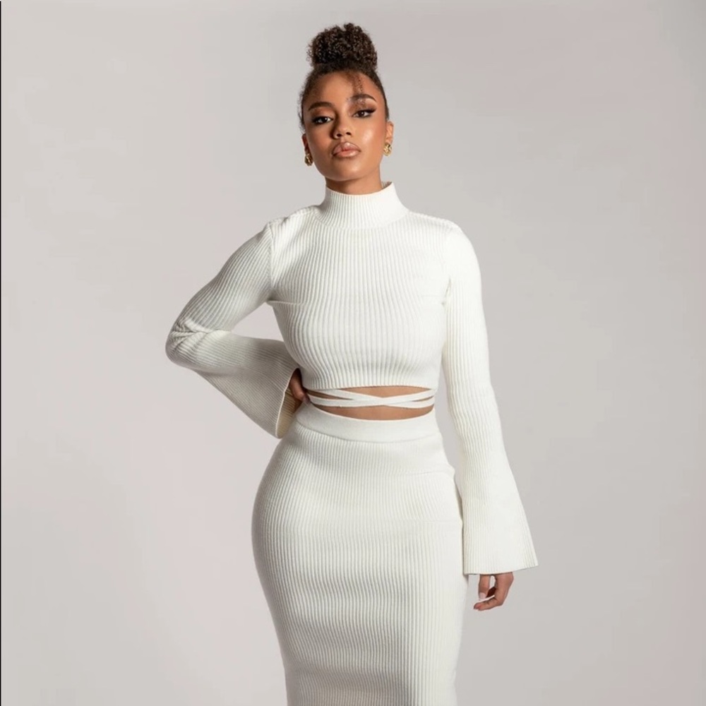 Cross Detail Balloon Sleeve Knitted Jumper